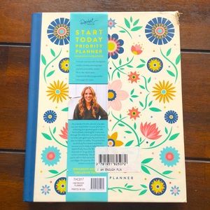 Start Today Priority Planner by Rachel Hollis